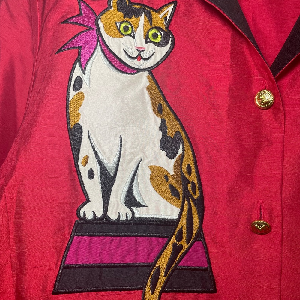 Bob Mackie Wearable Art Cat
Embroidered Silk Blouse Red Black
Button-Up M - Picture 6 of 11